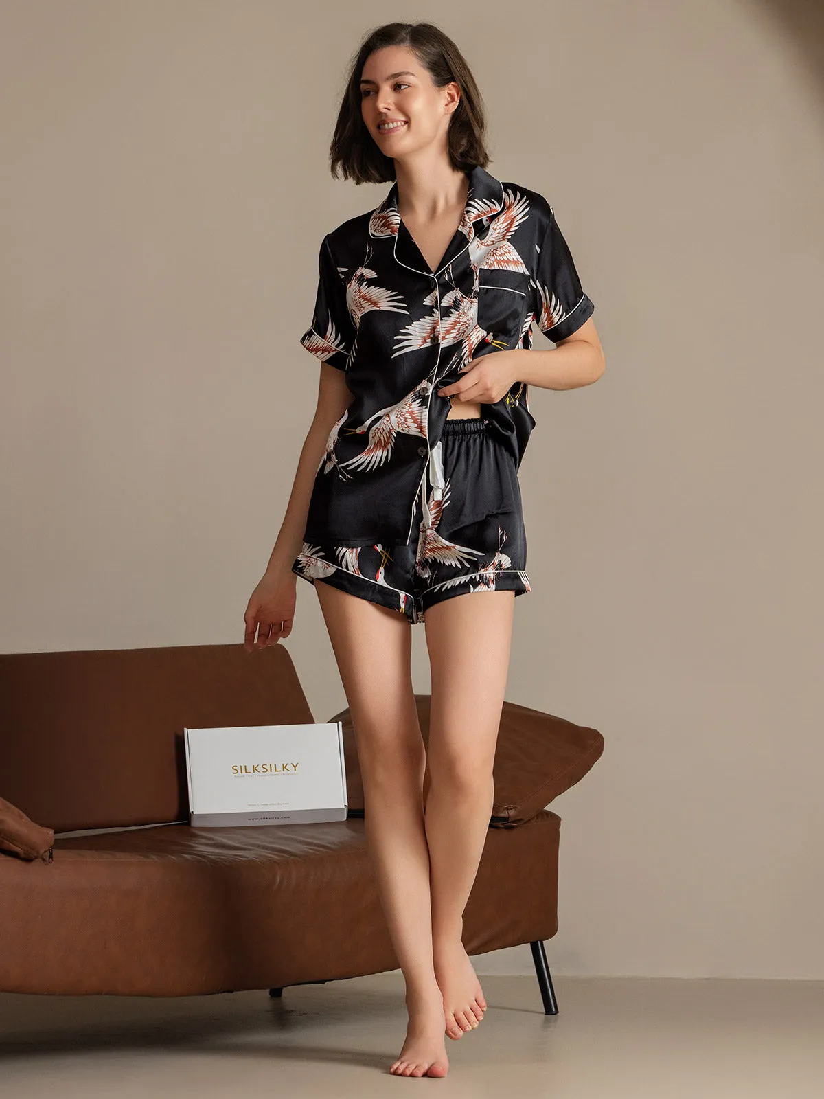 19Momme Dames 100% Moerbeizijde Kranenprint Korte Mouw Pyjama Set
