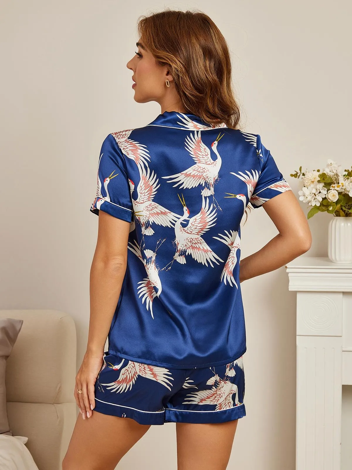 19Momme Dames 100% Moerbeizijde Kranenprint Korte Mouw Pyjama Set