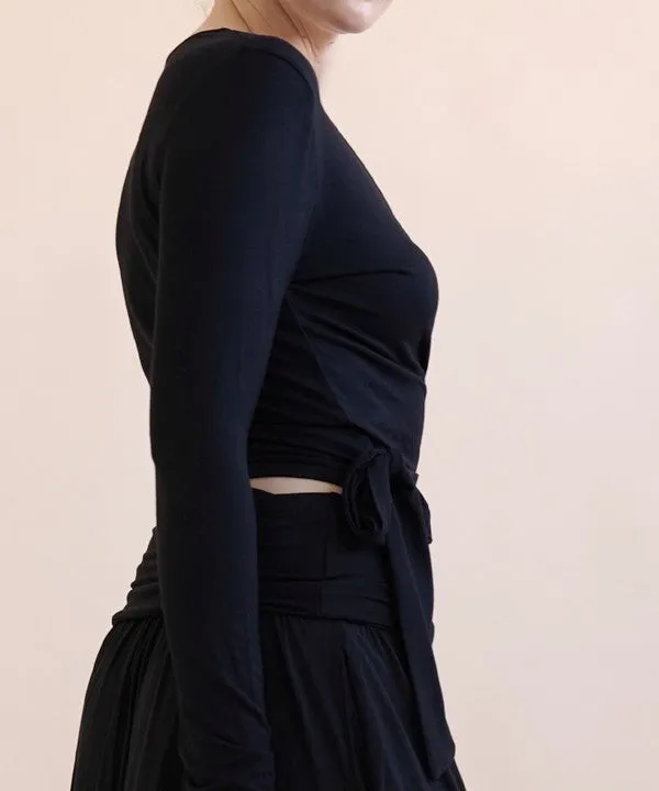 BAMBOO long sleeve crop wrap top