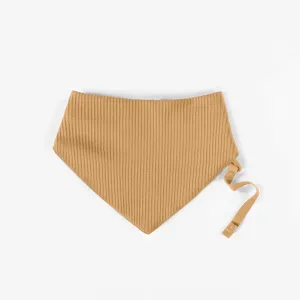 Bavoir caramel uni en coton biologique, naissance || Plain caramel bib in organic cotton, newborn