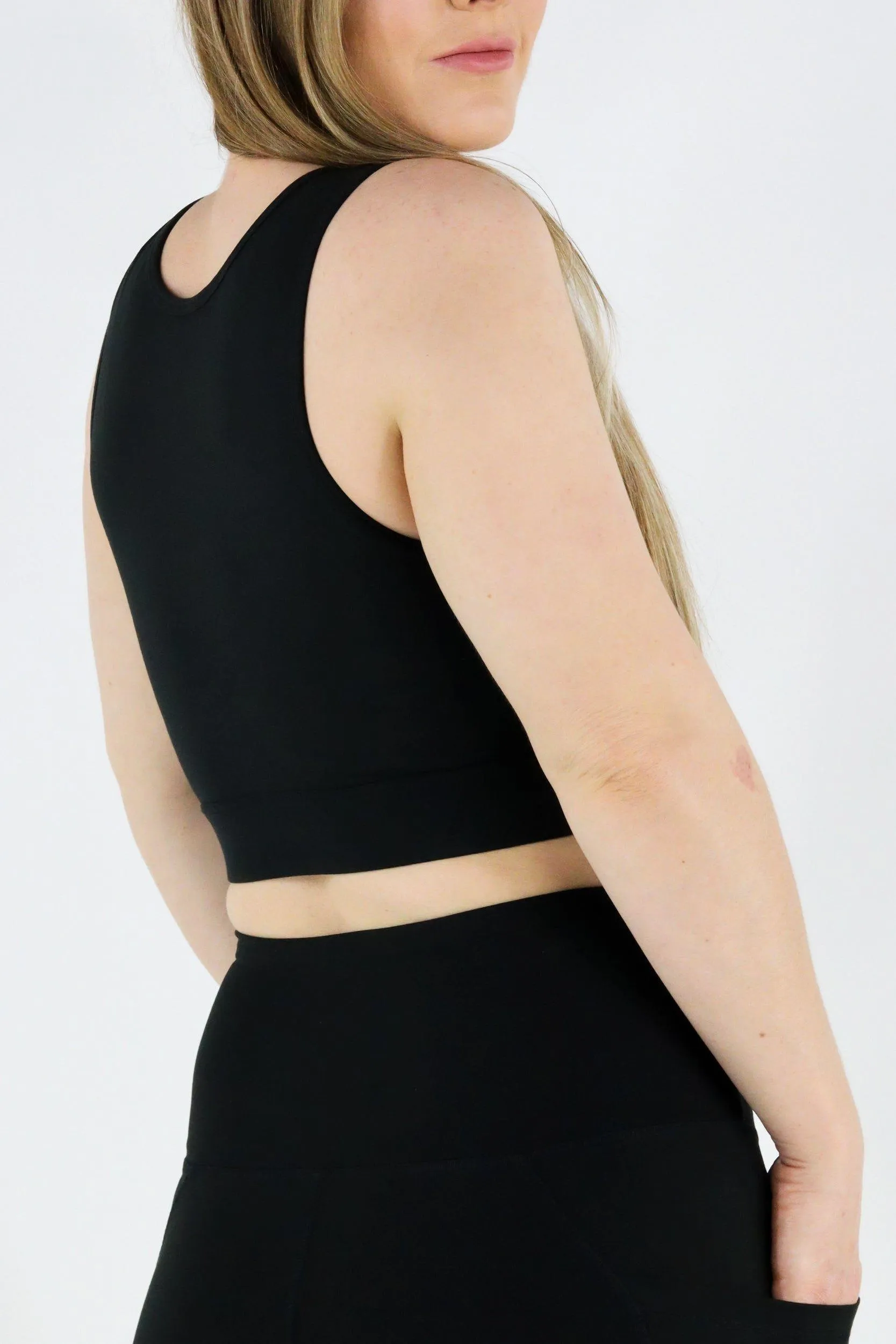 Black - Hybrid - Reversible Crop Top