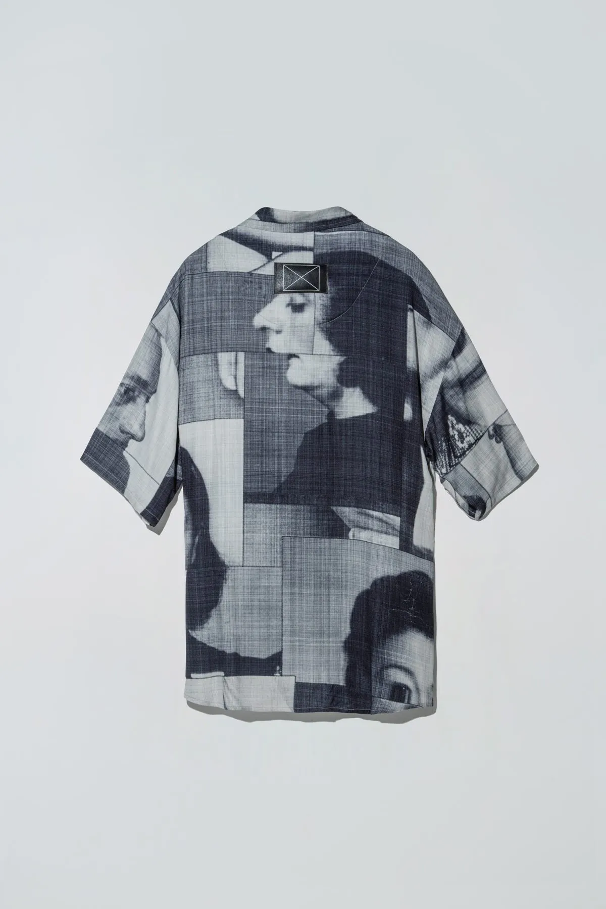 Black List Print Dazed Shirt Grey