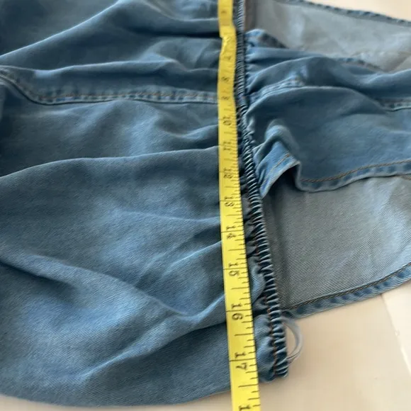 Denim Overalls Super soft wide leg Women’s size L Jean bib overalls overalls