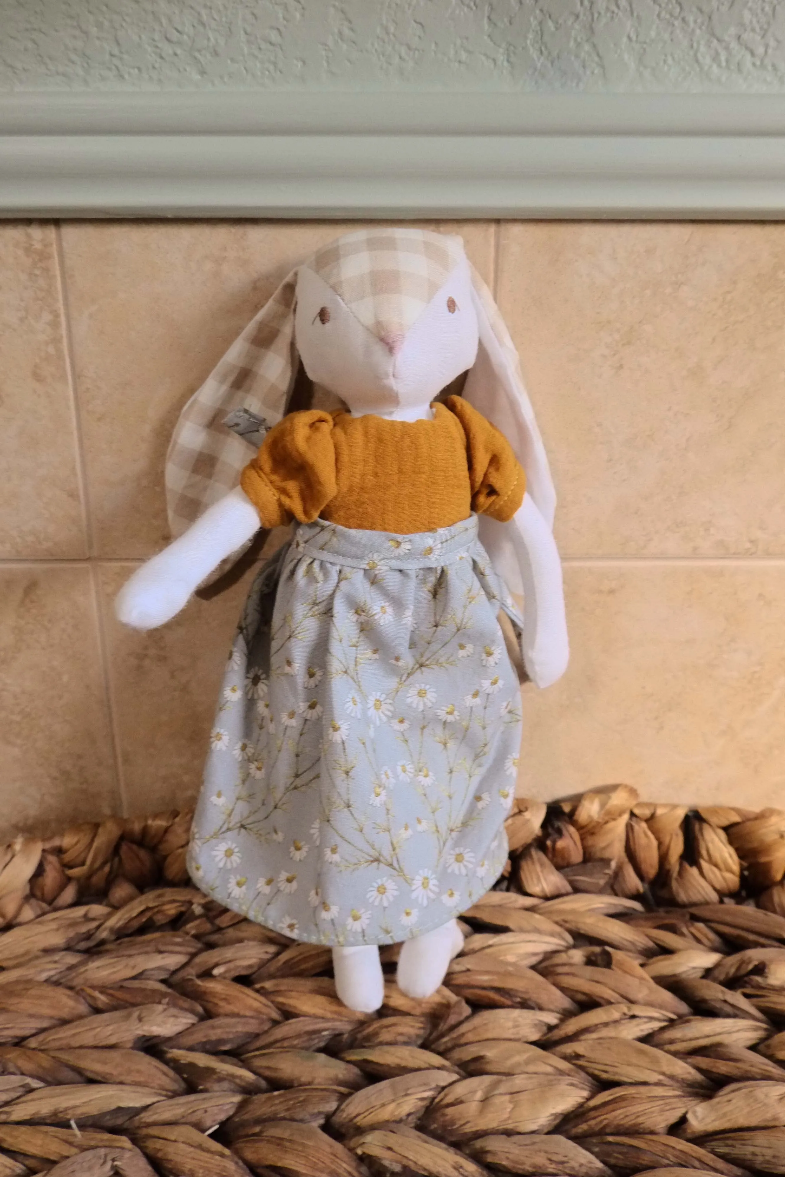 Harriette/Harry | Bunny Natural Fiber Wool Doll