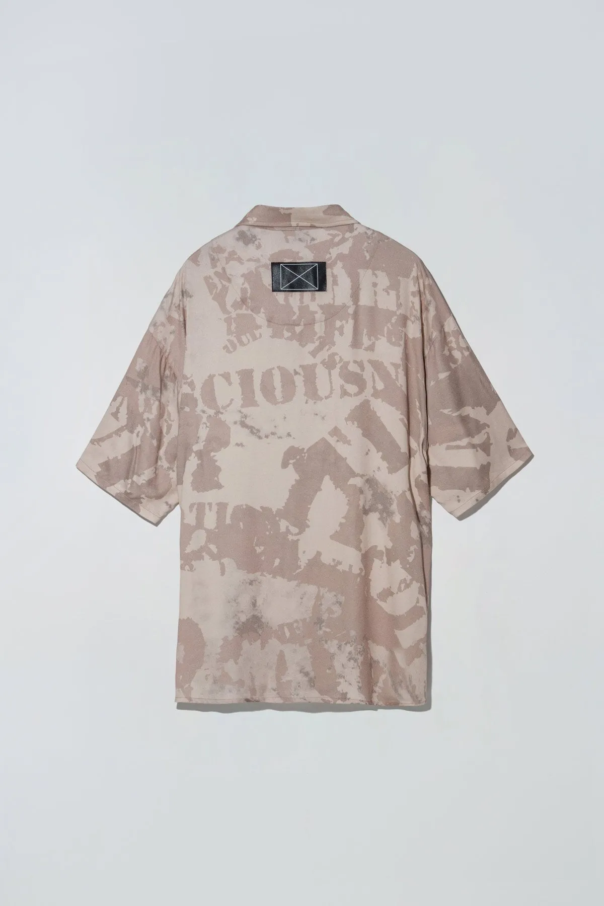 Lost ID Print Dazed Shirt Nude