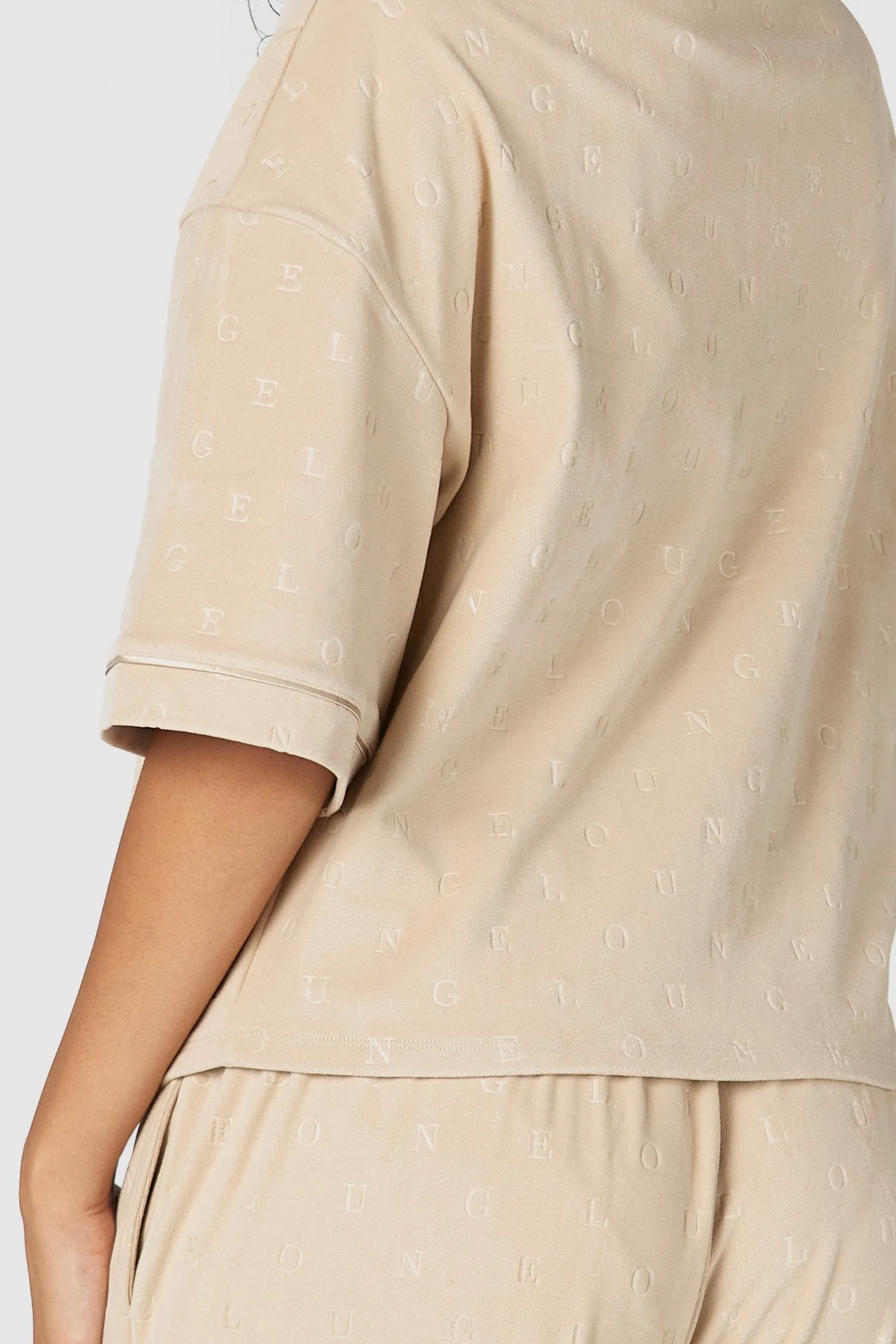 Luxury Embossed Haut de Pyjama - Beige