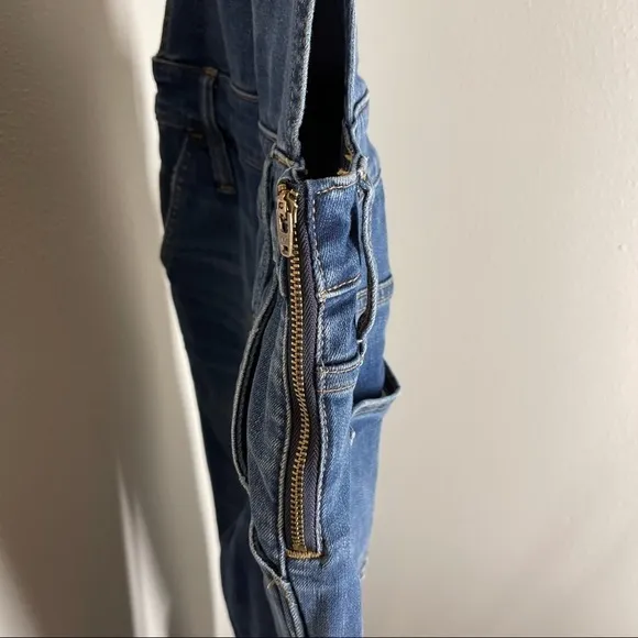 Madewell Roadtripper Overalls Brodie Wash Distressed Frayed Hem Size XS Women’s