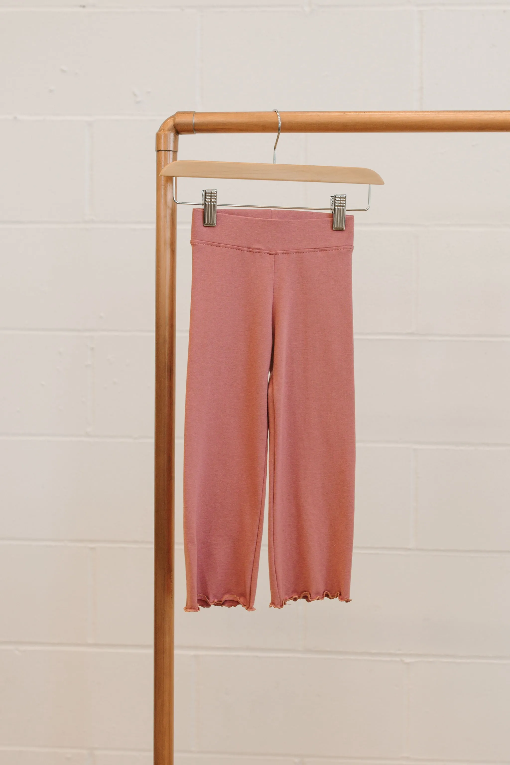Meet me at Sunset:   Lettuce Hem Pants