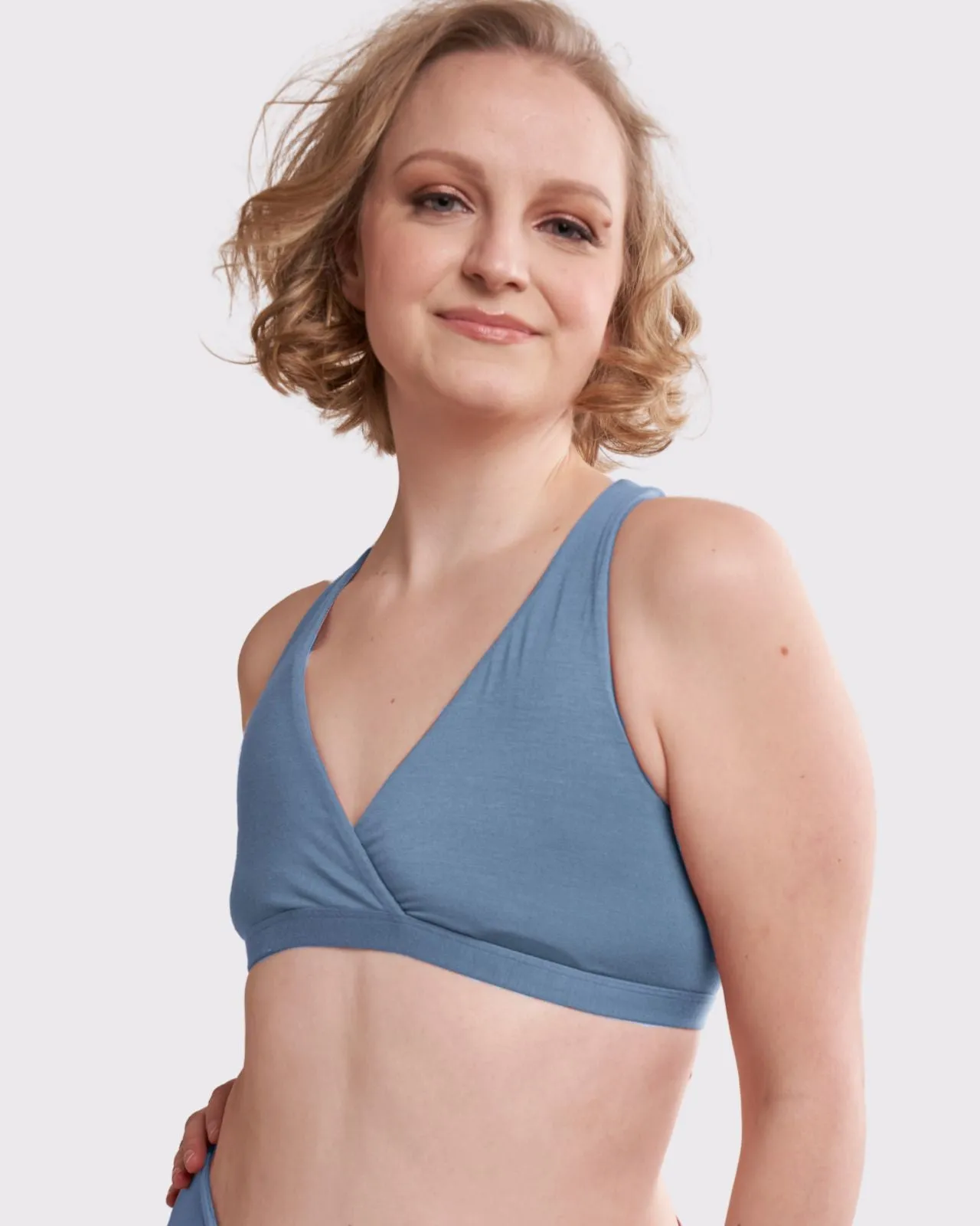 Niya Pullover Lounge Bra
