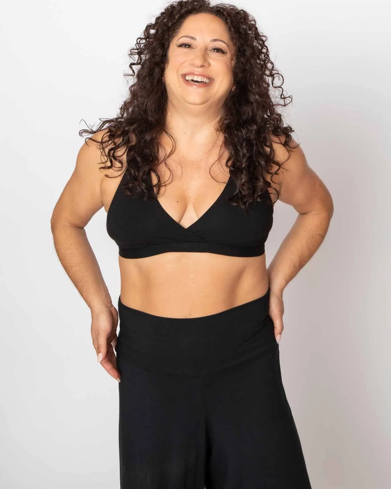 Niya Pullover Lounge Bra