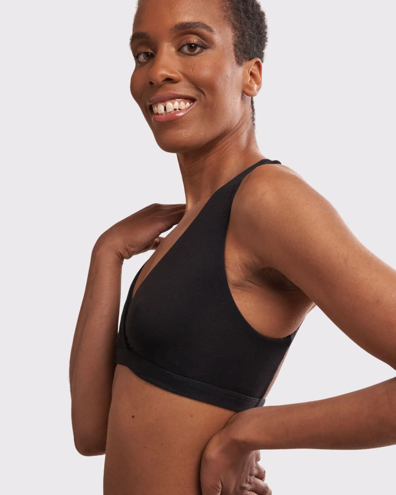 Niya Pullover Lounge Bra