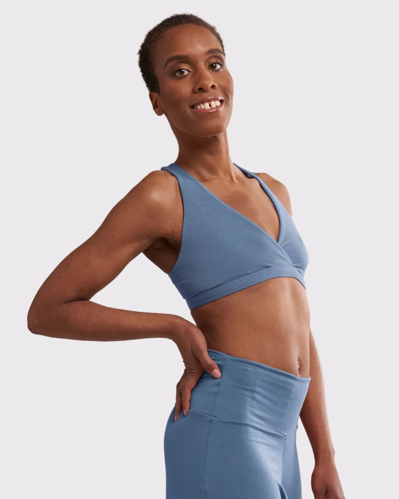 Niya Pullover Lounge Bra