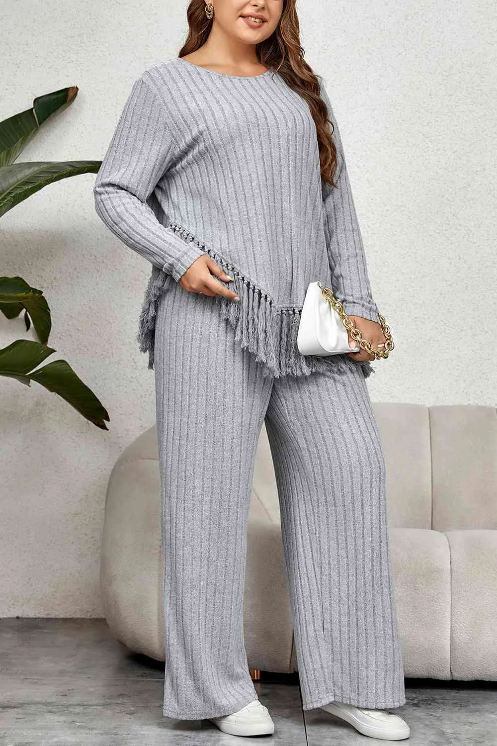 Plus Size Tassel Hem Top and Pants Lounge Set