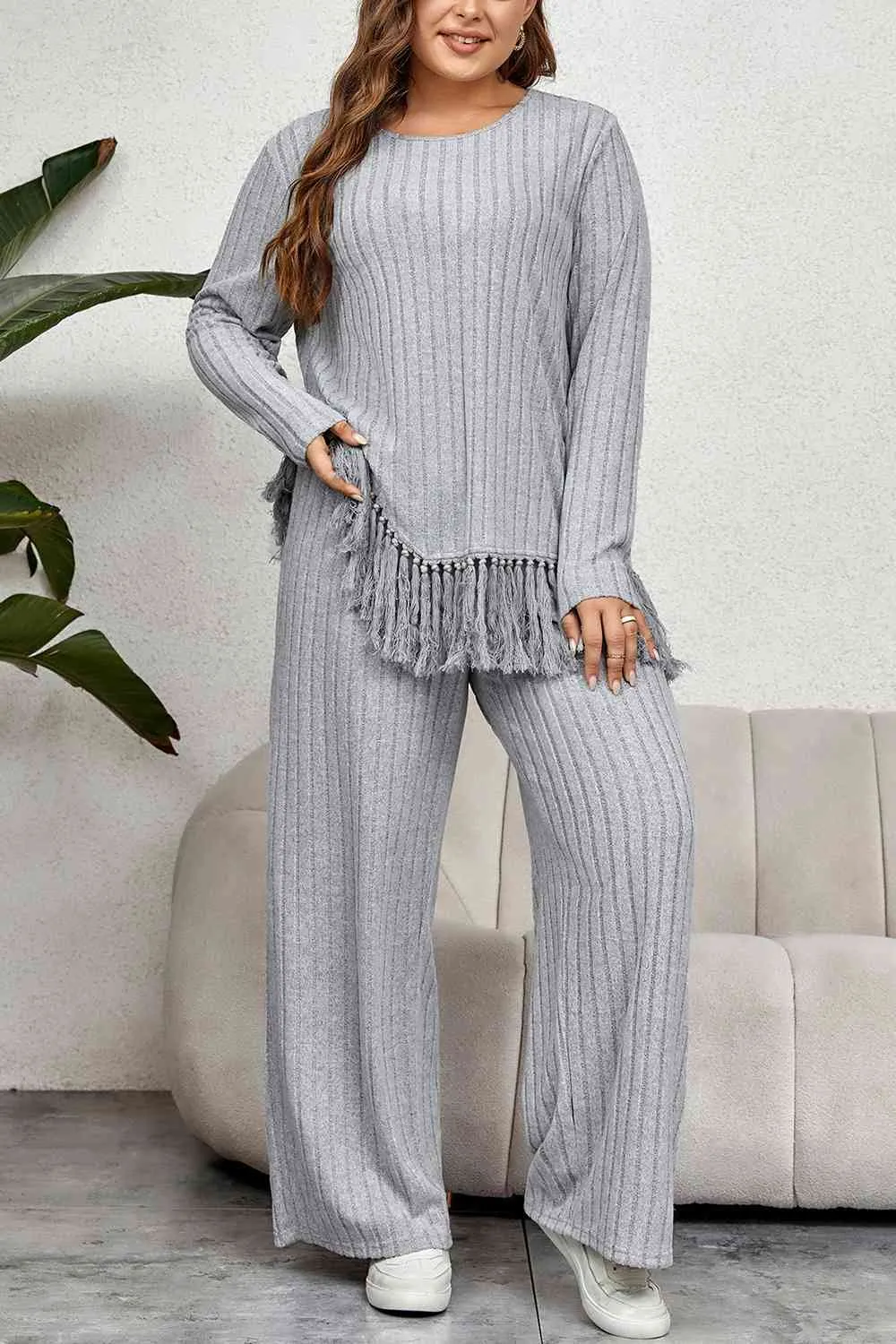 Plus Size Tassel Hem Top and Pants Lounge Set