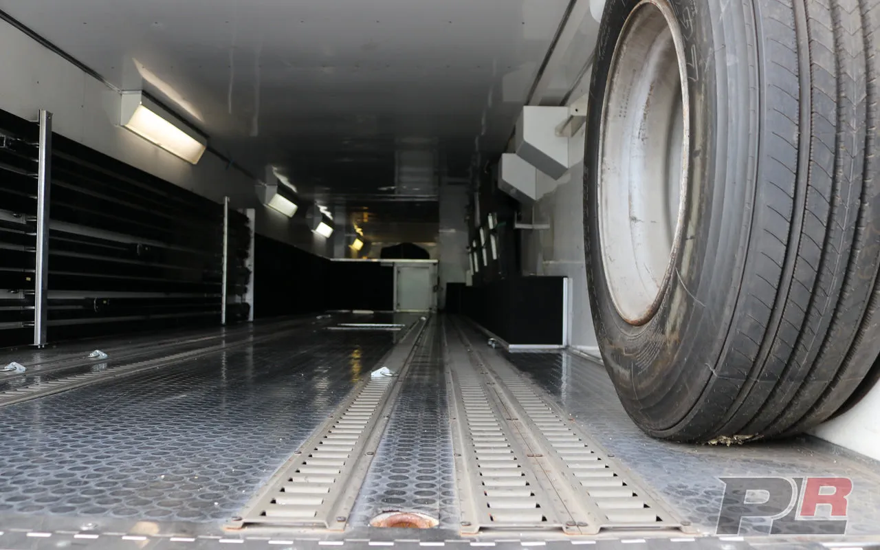 **PRICE REDUCED** 1999 Champion 53ft Screw / Chain Liftgate Race Trailer and 1999 Kenworth T2000 Semi Combo For Sale