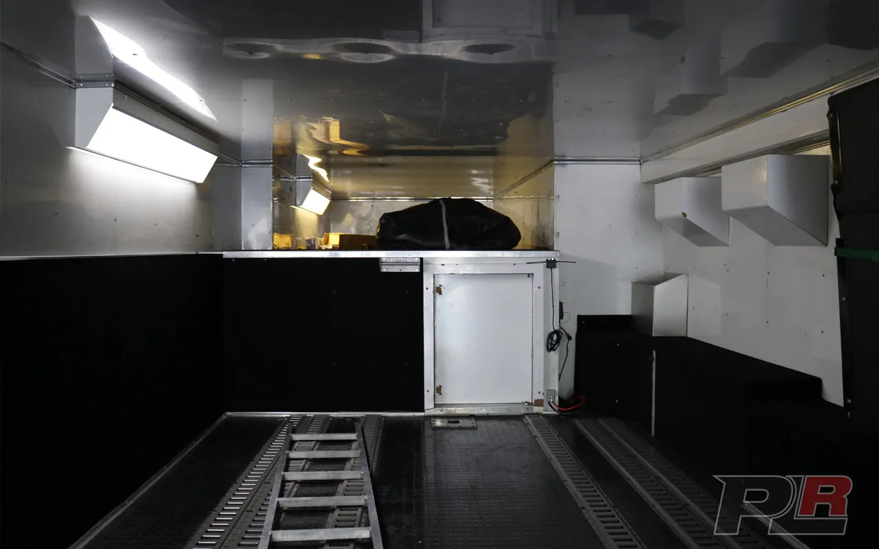 **PRICE REDUCED** 1999 Champion 53ft Screw / Chain Liftgate Race Trailer and 1999 Kenworth T2000 Semi Combo For Sale
