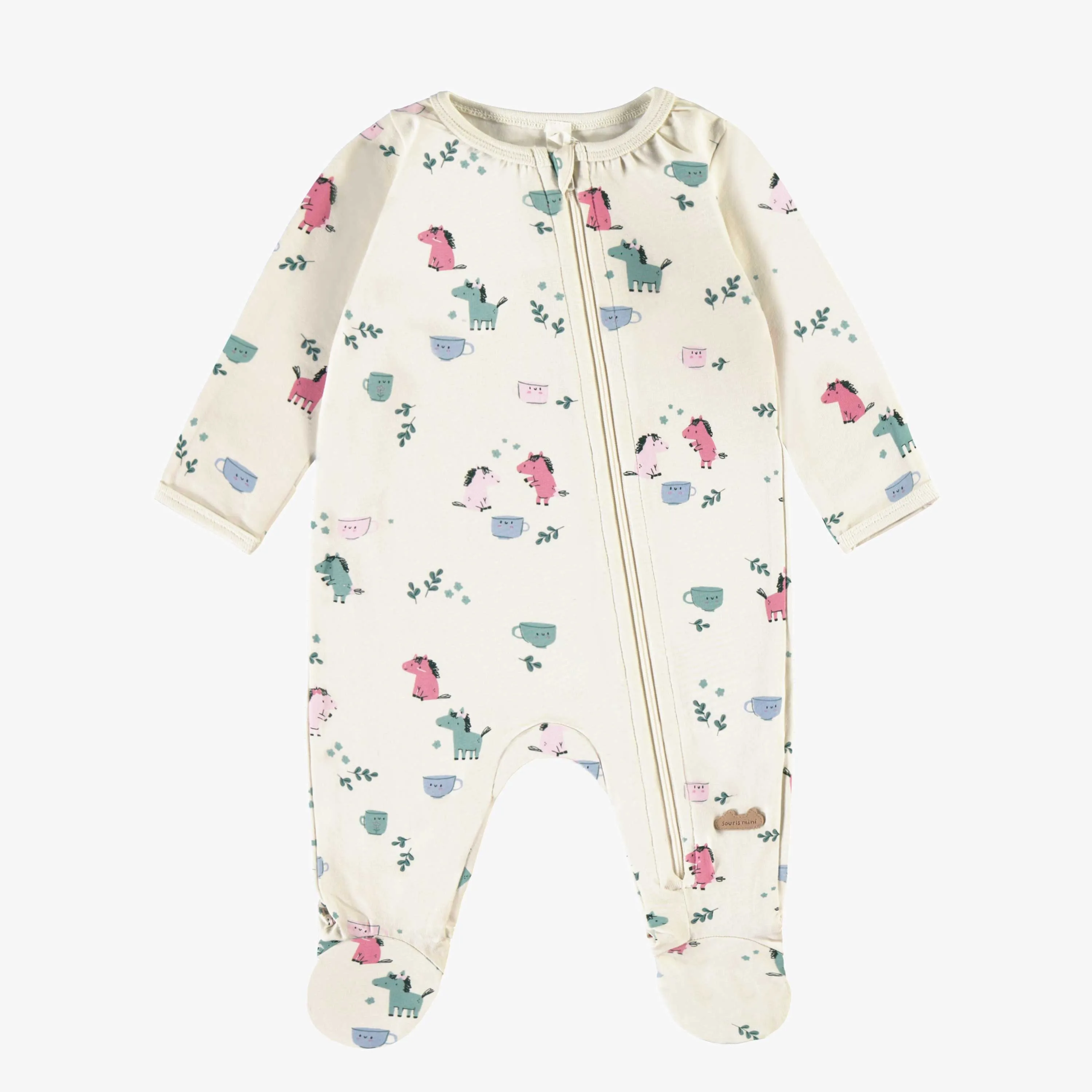 Pyjama une pièce crème à motifs de tasses et chevaux, naissance || Cream one piece pajamas with cups and horses all over print, newborn