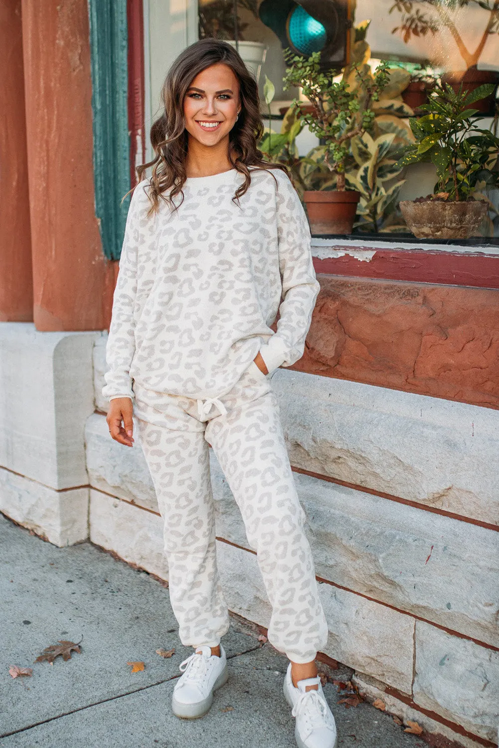 White Printed Leopard Pullover and Drawstring Pants Lounge Set