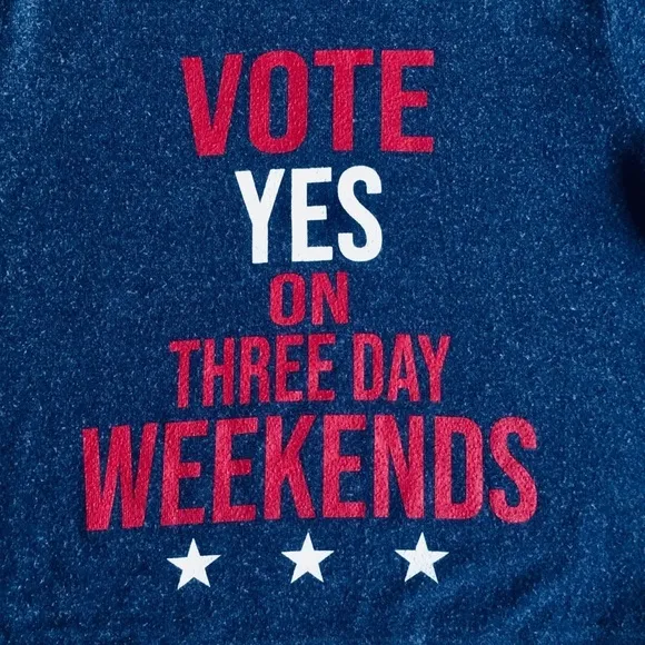 Wildfox “VOTE YES ON THREE DAY WEEKENDS” Lounge Top, Navy Blue, Red, Size XS