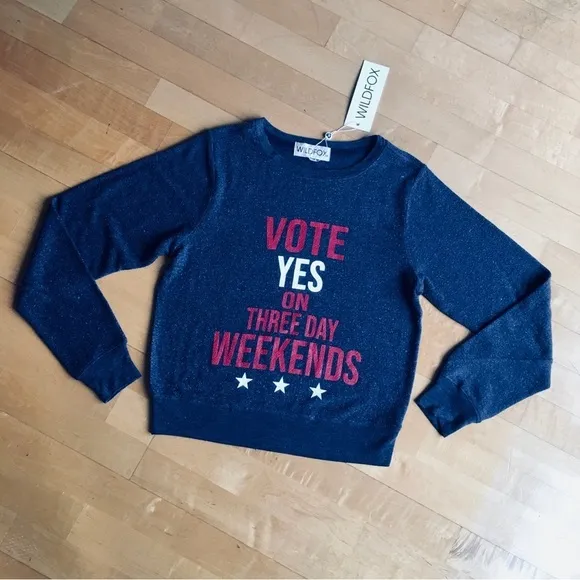 Wildfox “VOTE YES ON THREE DAY WEEKENDS” Lounge Top, Navy Blue, Red, Size XS